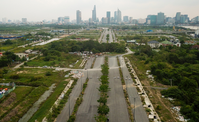 Hiện trạng bốn tuyến đường giá 12.000 tỷ đồng ở Thủ Thiêm